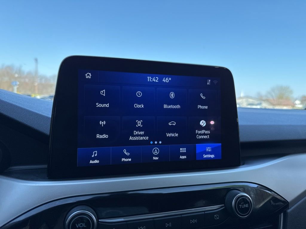 Used 2020 Ford Escape SEL image 30