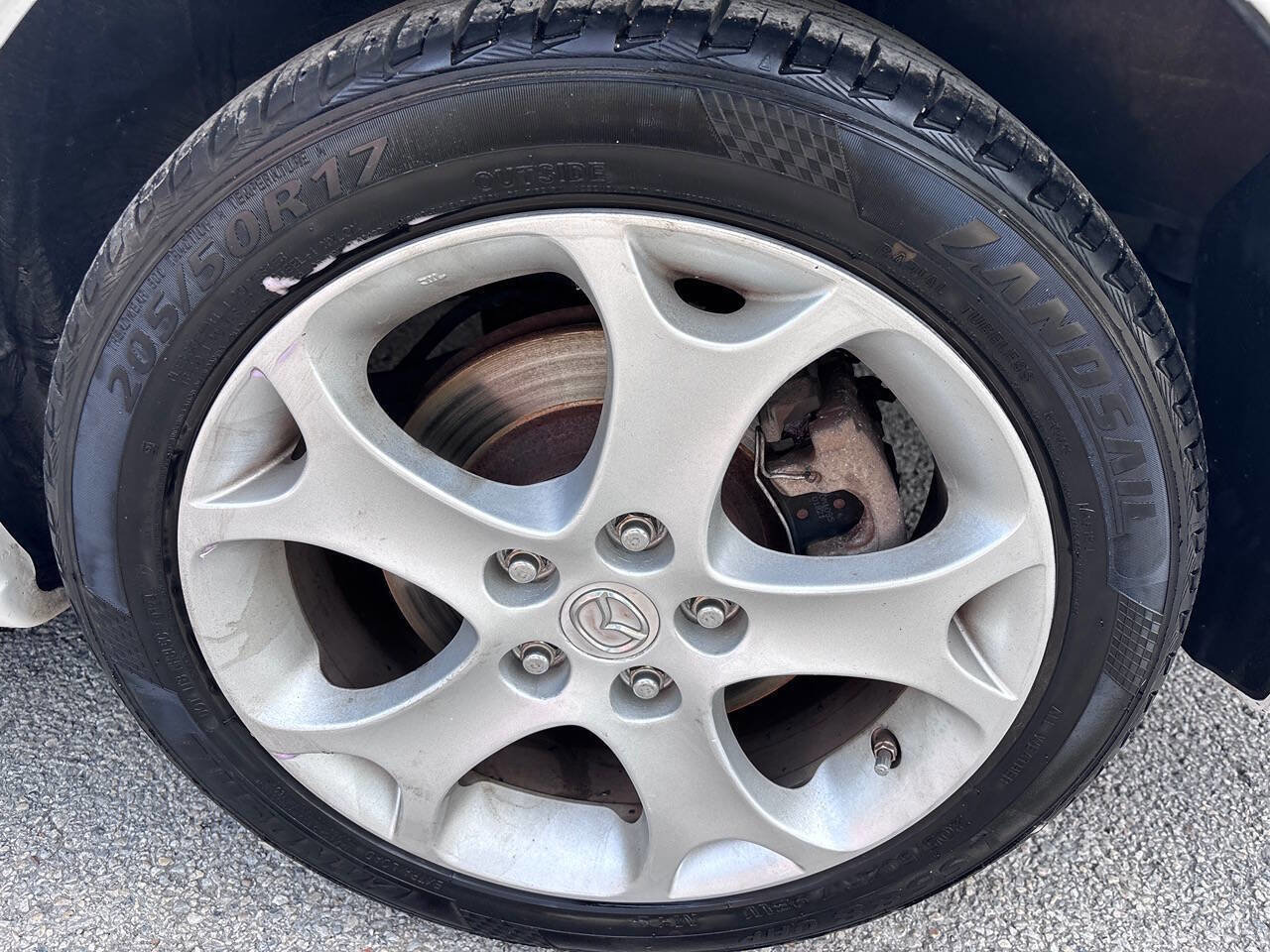Used 2009 MAZDA MAZDA5 Sport FWD image 11