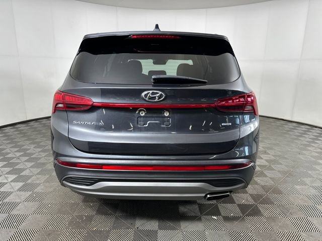 Used 2023 Hyundai Santa Fe SE image 4