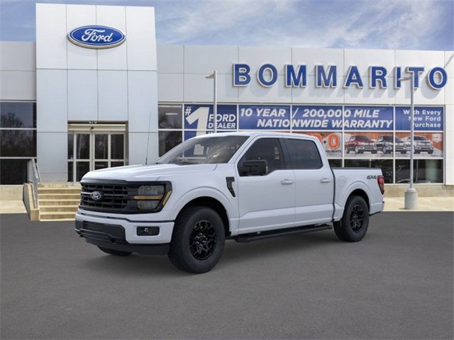 New 2025 Ford F150 XLT w/ Equipment Group 302A MID