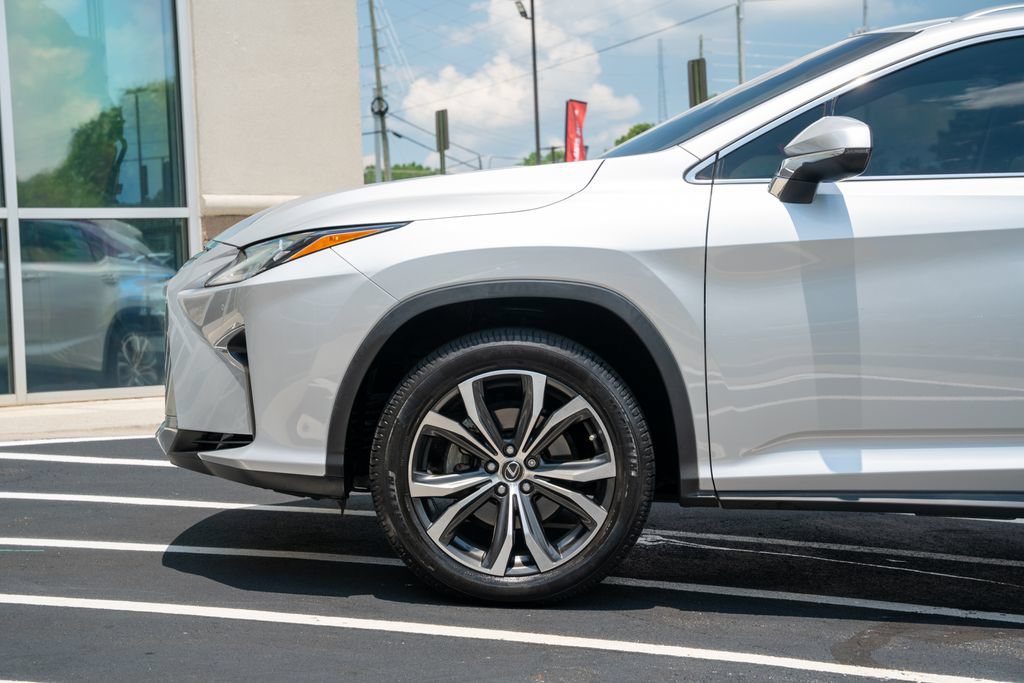 Used 2019 Lexus RX 350L FWD w/ Premium Package image 23