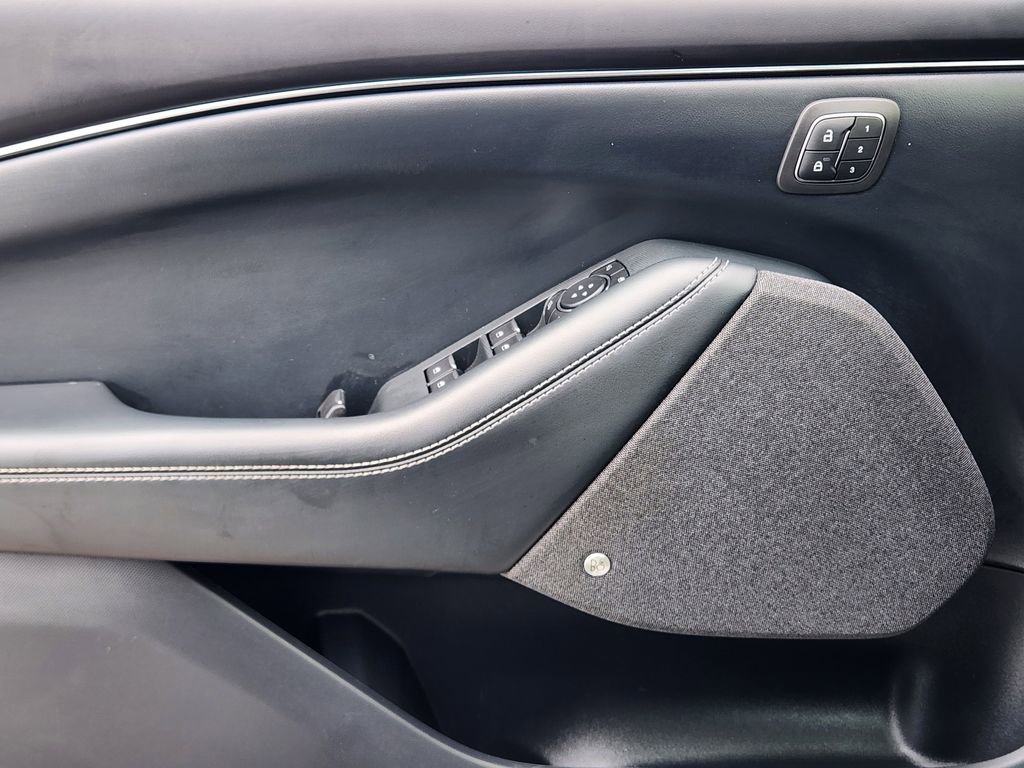 Used 2021 Ford Mustang Mach-E Premium RWD image 24