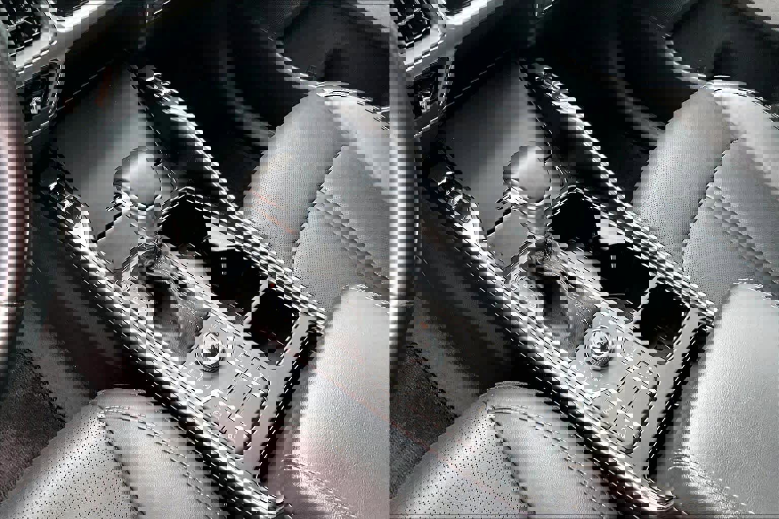 Used 2021 Kia Sorento S w/ Panoramic Sunroof Package image 16