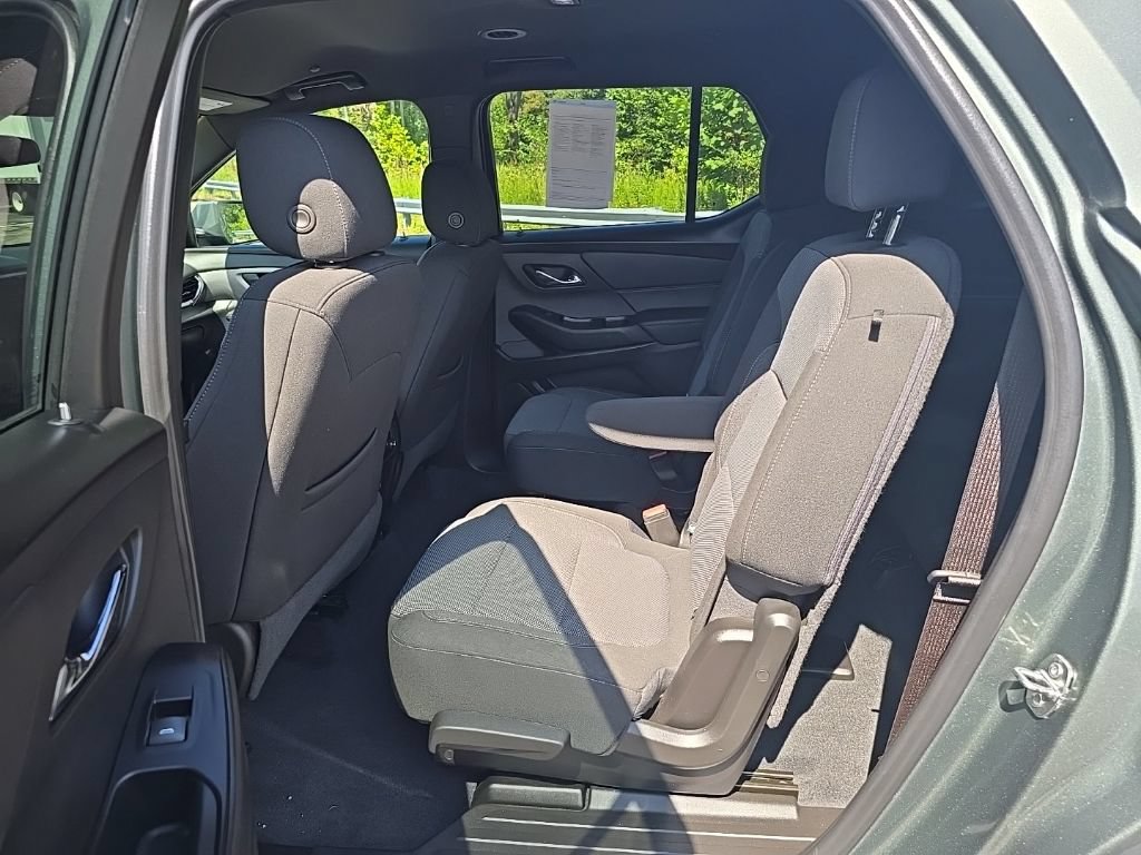 Certified 2023 Chevrolet Traverse LT AWD/4WD image 11