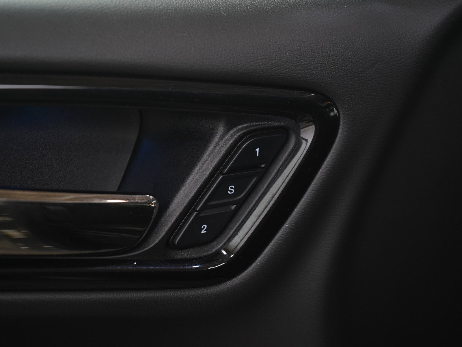 Used 2022 Dodge Durango SRT w/ SRT Interior Appearance Group AWD/4WD image 26