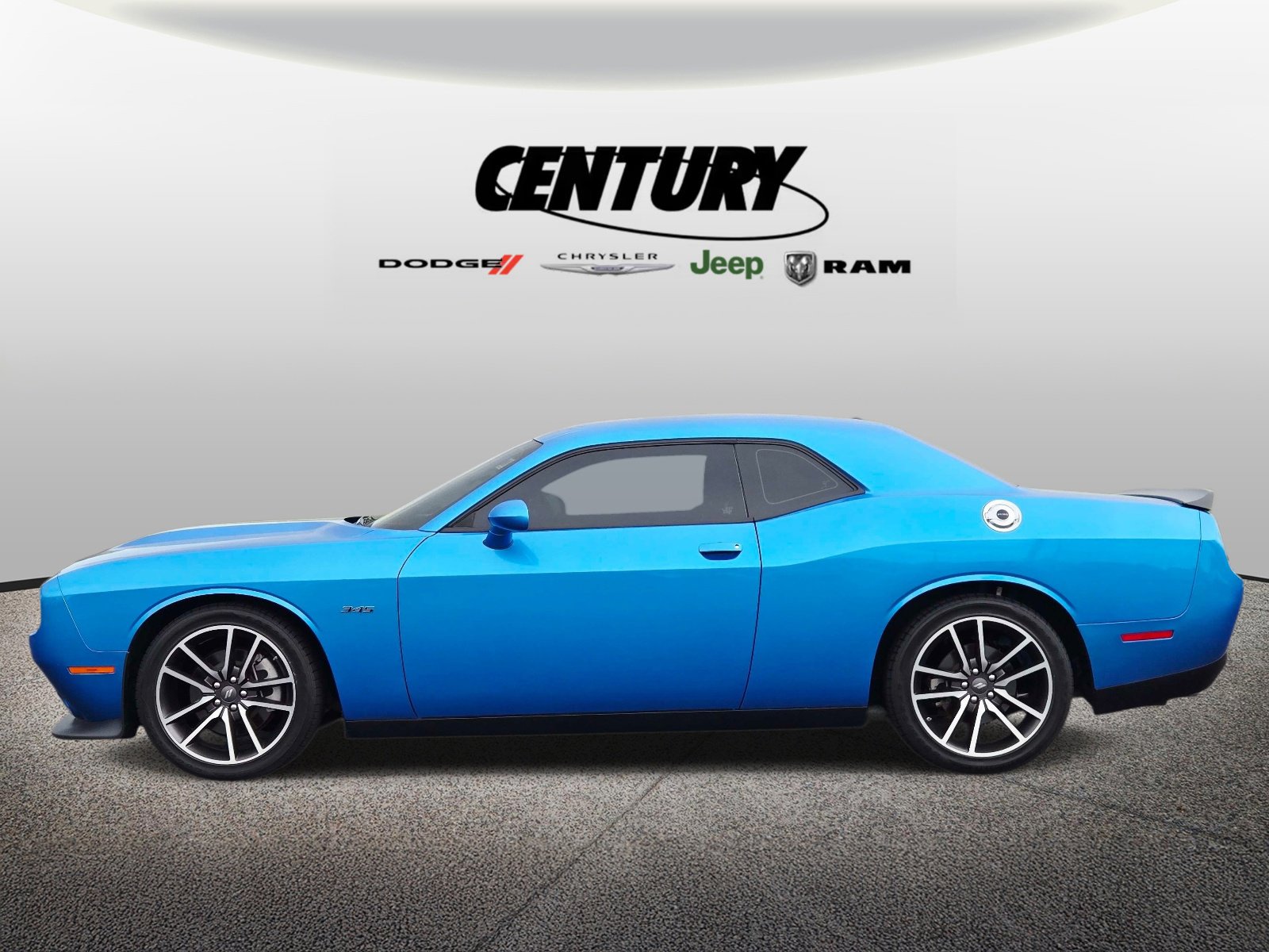Used 2023 Dodge Challenger R/T RWD image 7