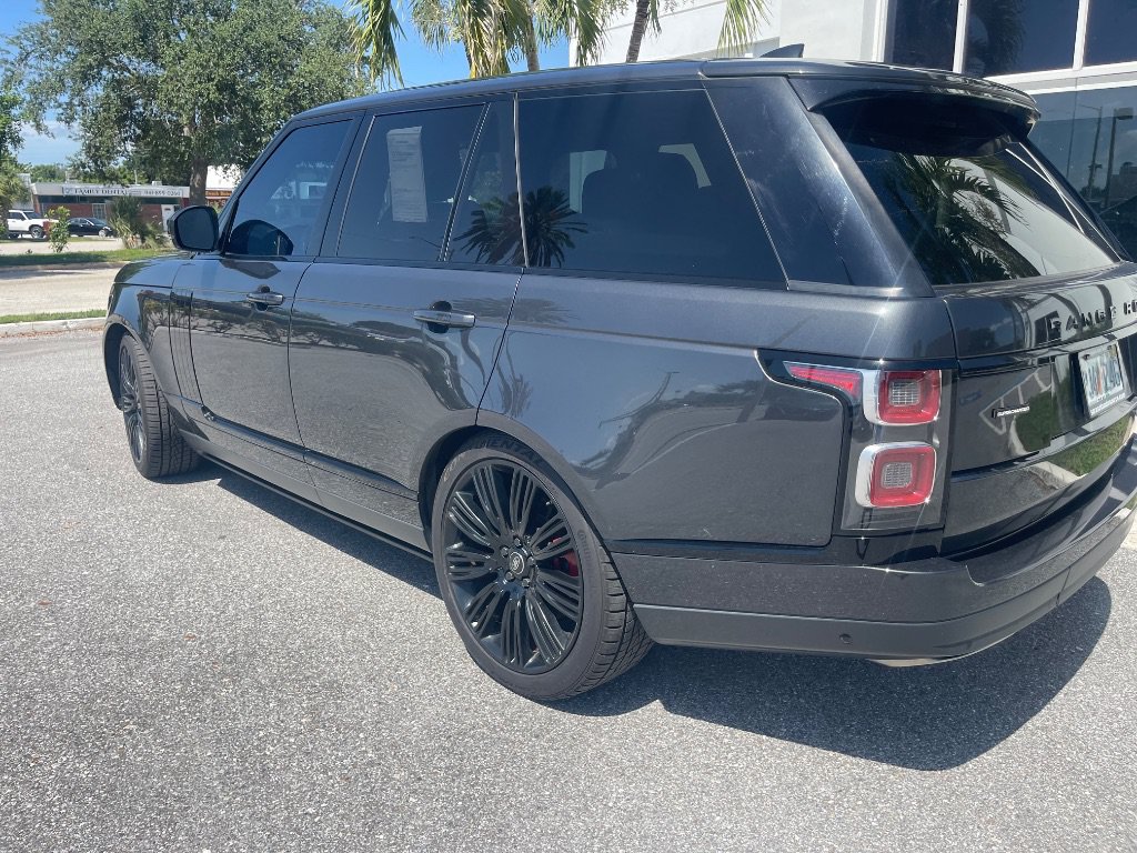 Used 2019 Land Rover Range Rover Supercharged AWD/4WD image 9
