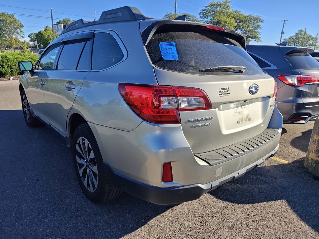 Used 2017 Subaru Outback 3.6R Limited AWD/4WD image 5