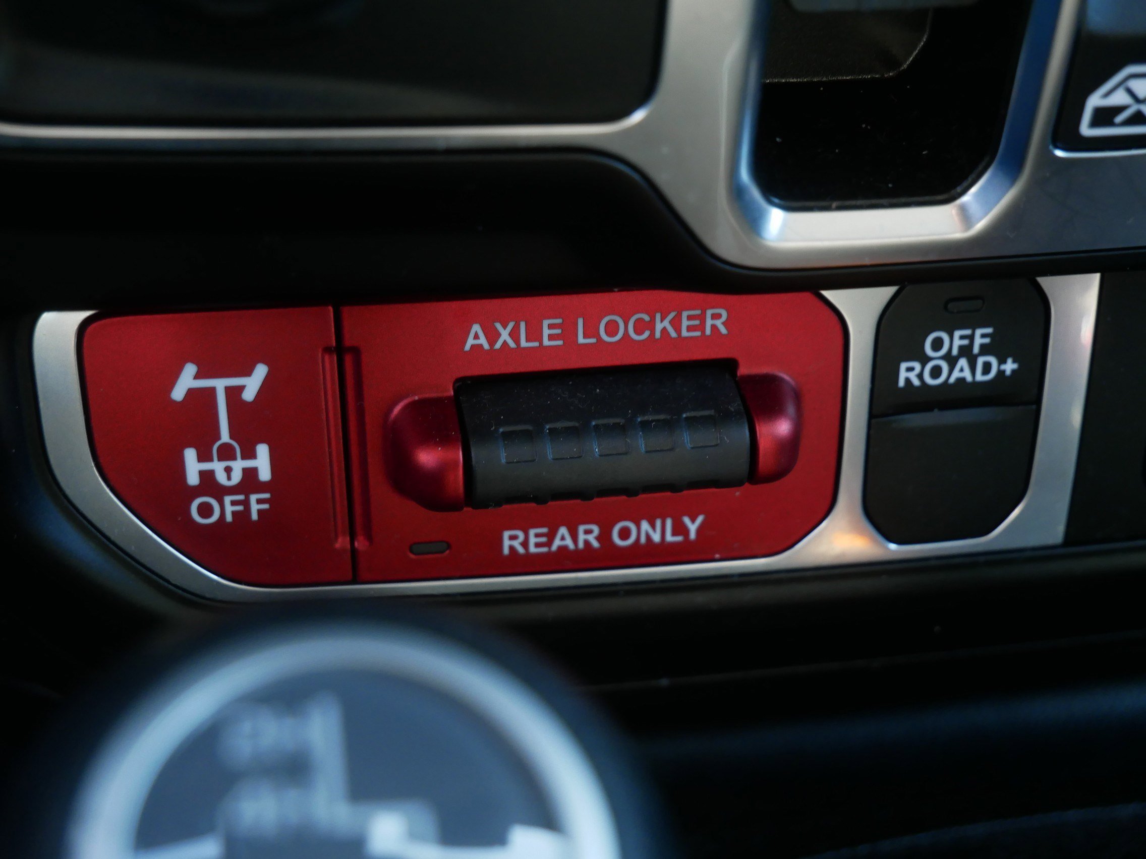 Used 2024 Jeep Wrangler Willys image 28