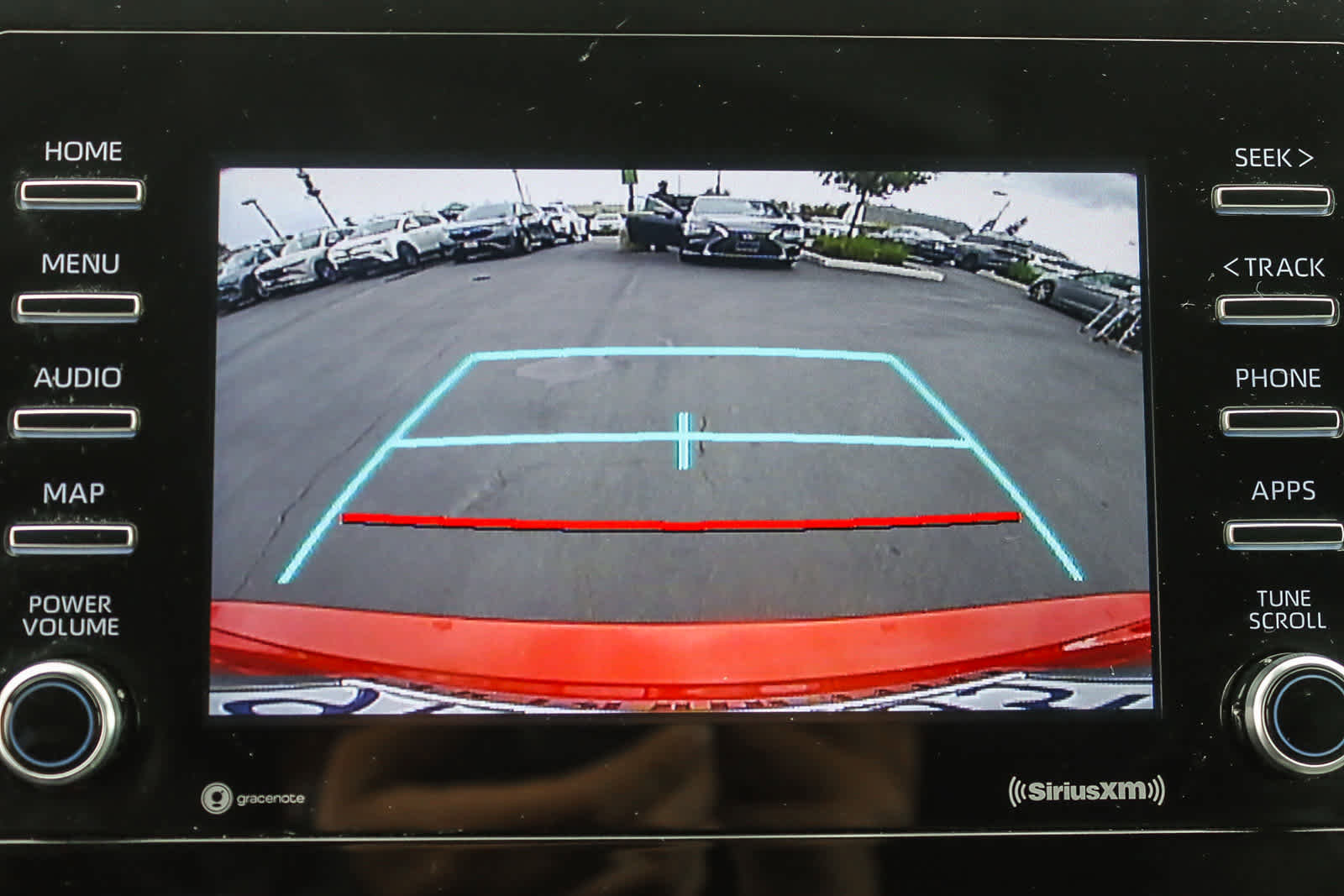 Used 2021 Toyota Camry SE image 23