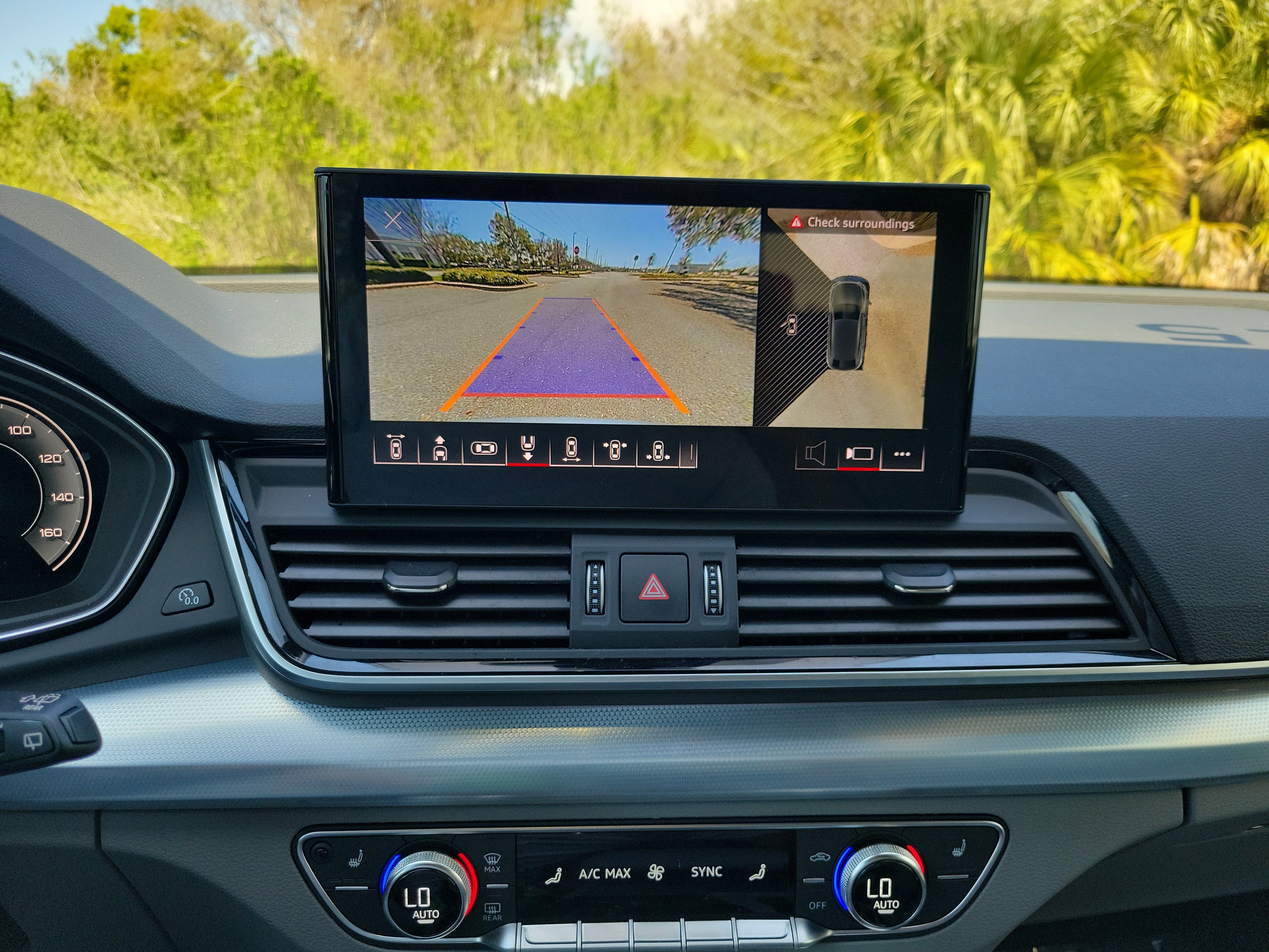 Certified 2025 Audi Q5 2.0T Premium Plus image 23