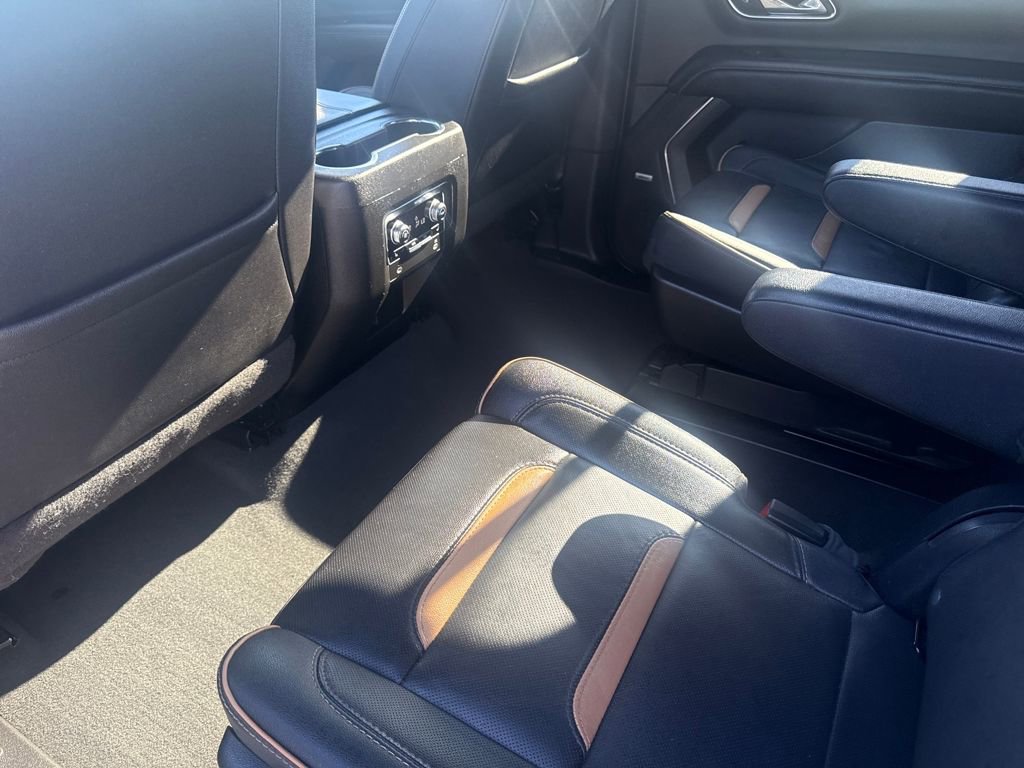 Certified 2023 GMC Yukon XL AT4 w/ AT4 Premium Plus Package image 23