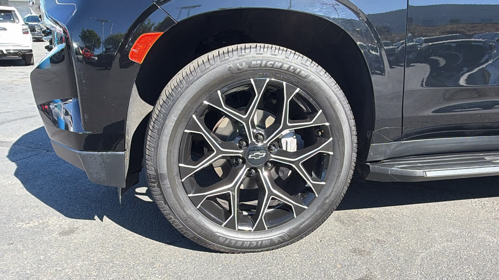 Used 2021 Chevrolet Tahoe LT AWD/4WD image 9