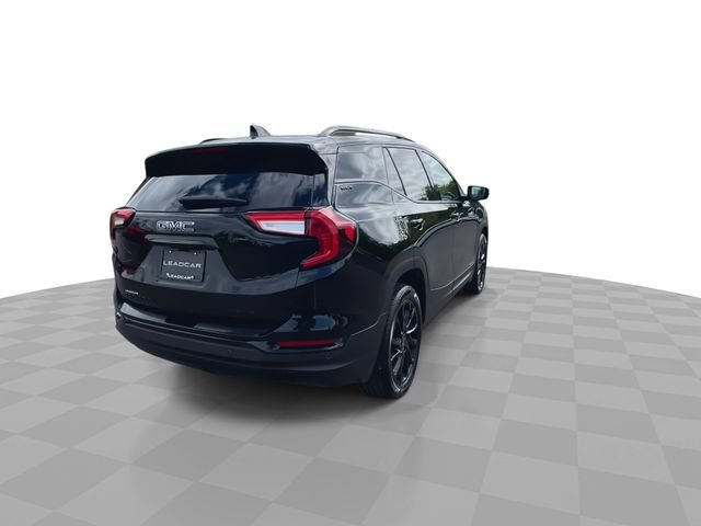 Used 2024 GMC Terrain SLT w/ Elevation Edition AWD/4WD image 8