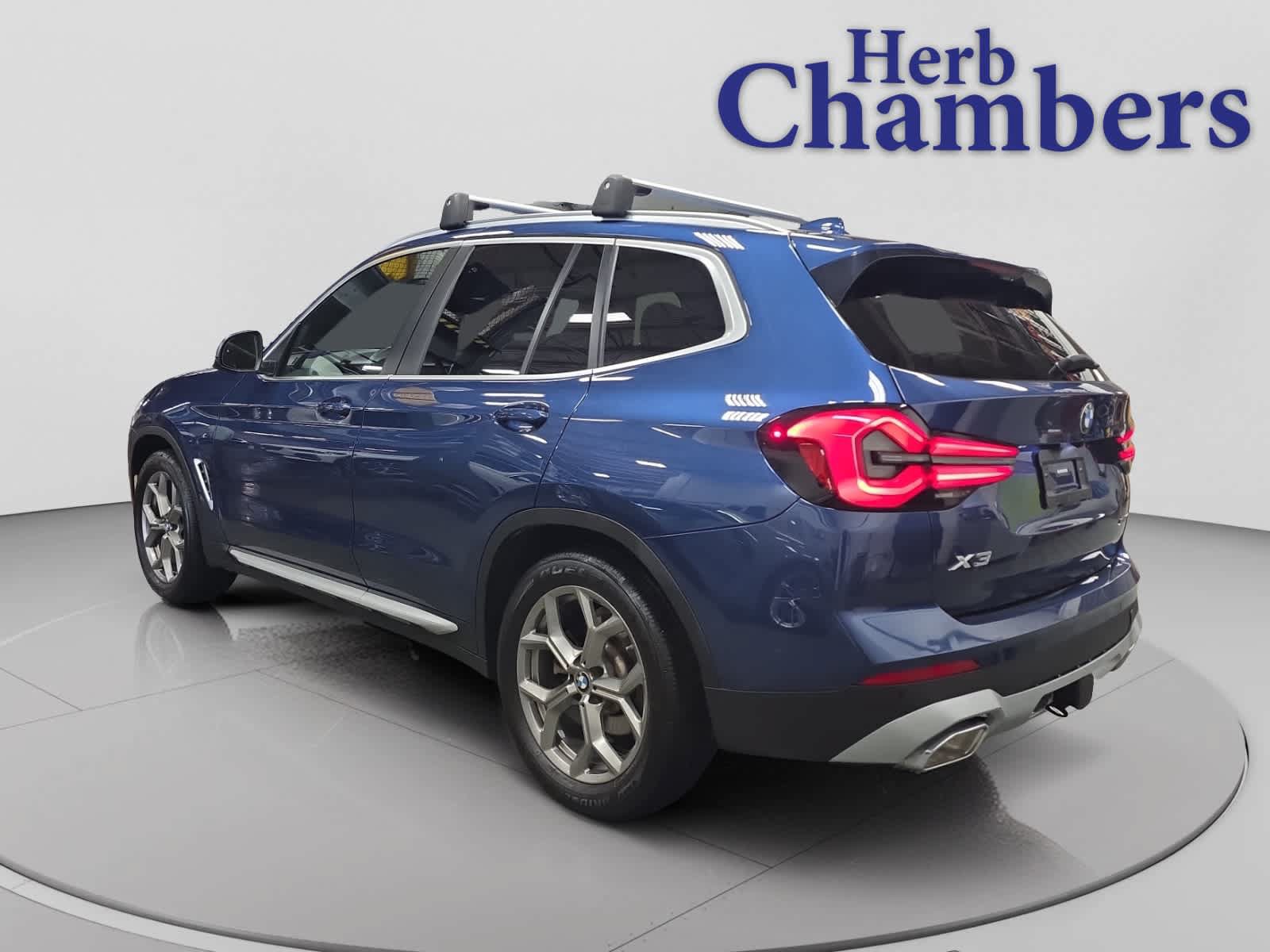 Used 2023 BMW X3 xDrive30i AWD/4WD image 3