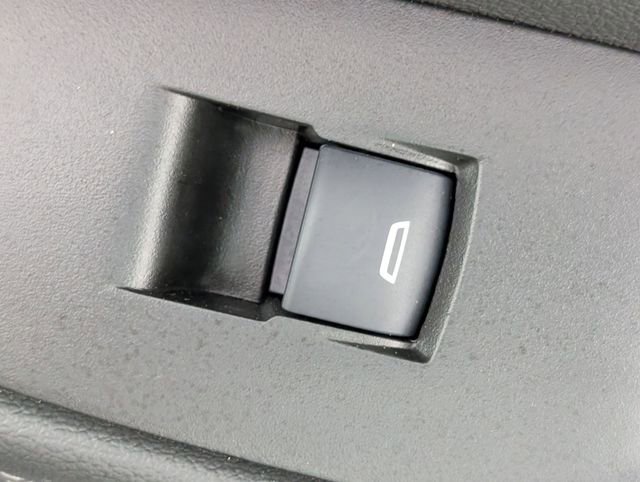 Used 2025 Buick Encore GX Preferred w/ Advanced Technology Package FWD image 34