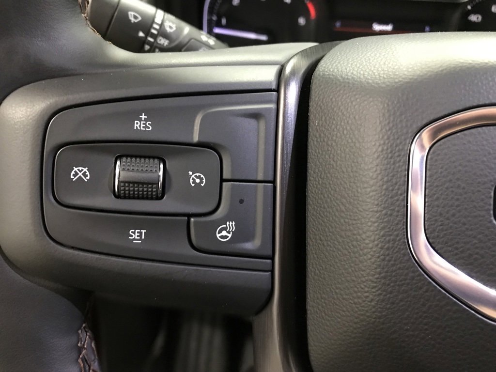 Used 2023 GMC Sierra 2500 AT4 w/ AT4 Preferred Package image 15