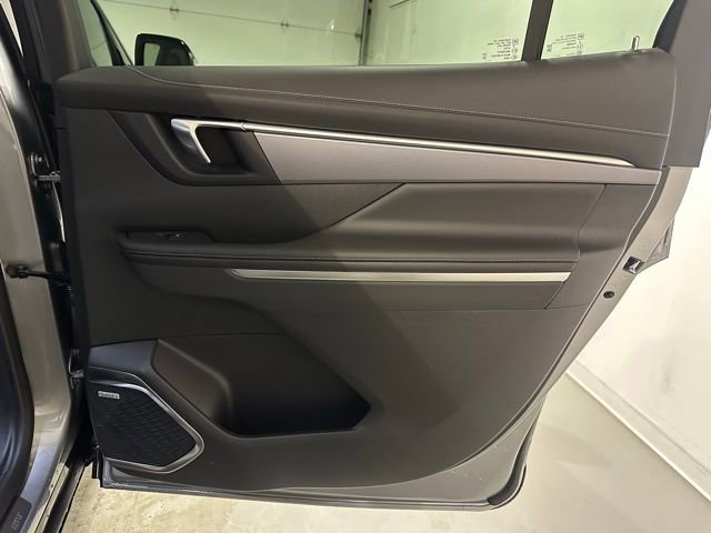 New 2025 Buick Enclave Sport Touring w/ Power Package image 26