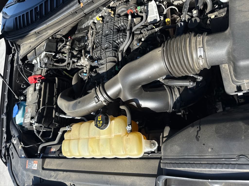 Used 2021 Ford Expedition XLT AWD/4WD image 35