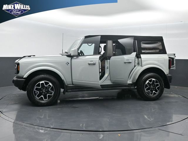 Used 2023 Ford Bronco Outer Banks AWD/4WD image 28