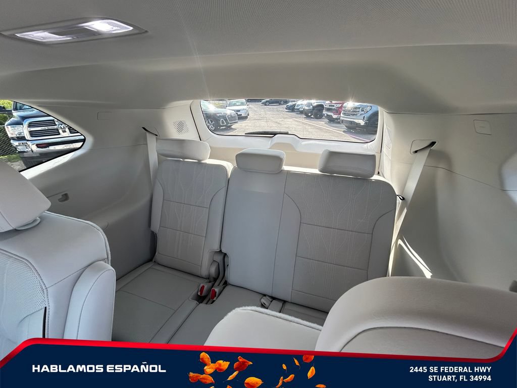 New 2026 Buick Enclave Avenir w/ Super Cruise Package AWD/4WD image 13