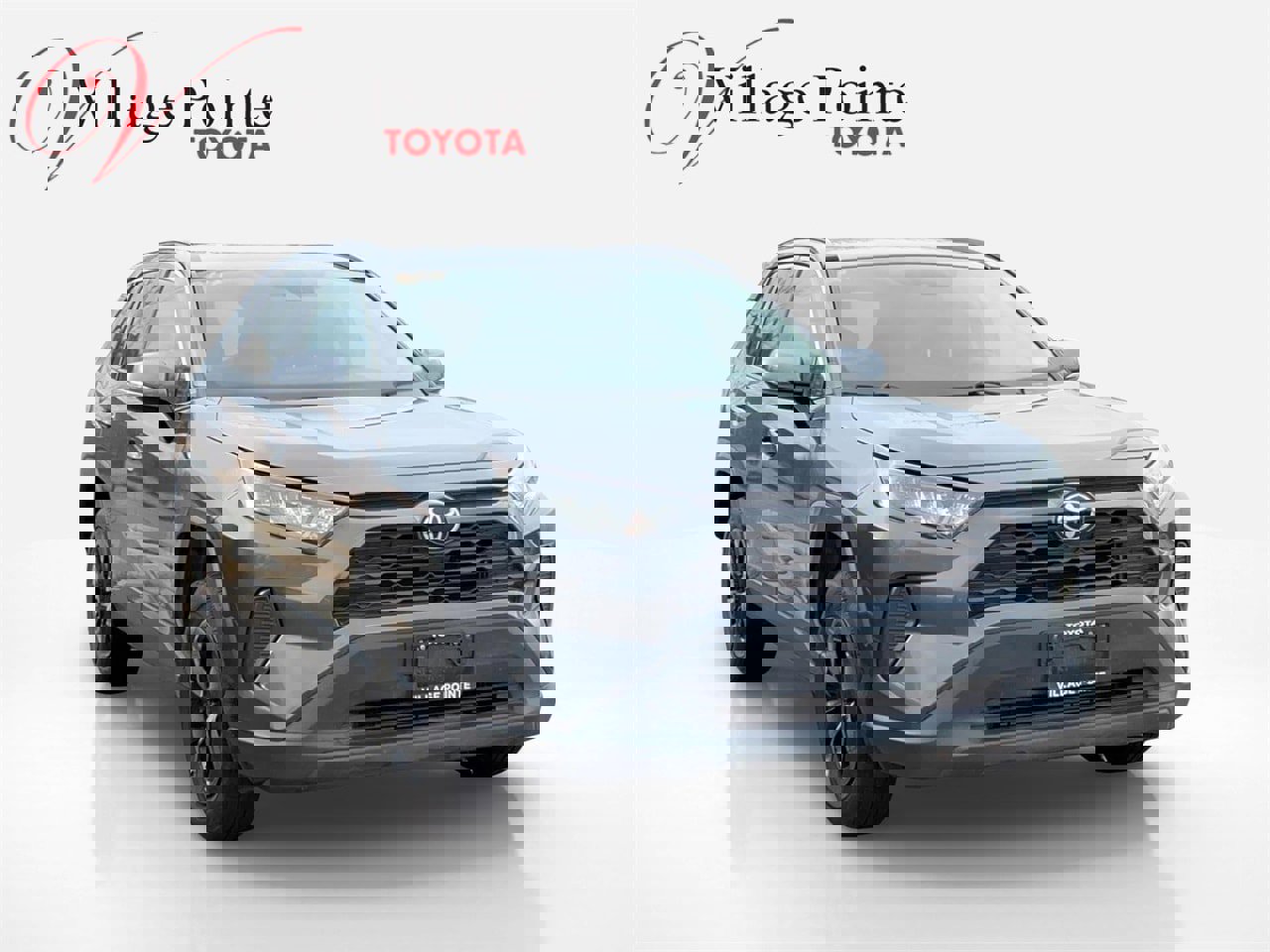 Used 2021 Toyota RAV4 LE image 3