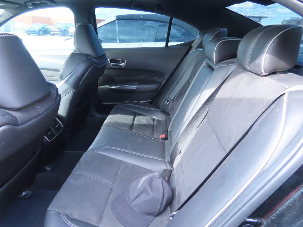 Used 2019 Acura TLX w/ Technology & A-SPEC Package FWD image 11