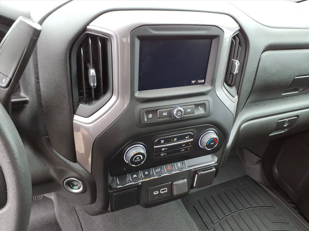 Used 2022 Chevrolet Silverado 1500 Custom AWD/4WD image 25
