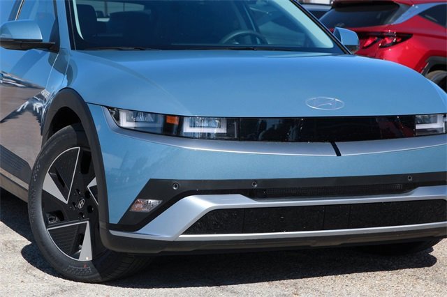 New 2026 Hyundai Ioniq 5 SEL image 3