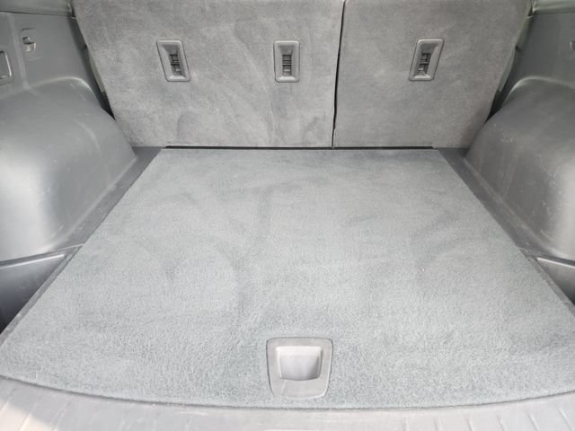 Used 2019 Chevrolet Blazer LT FWD image 32