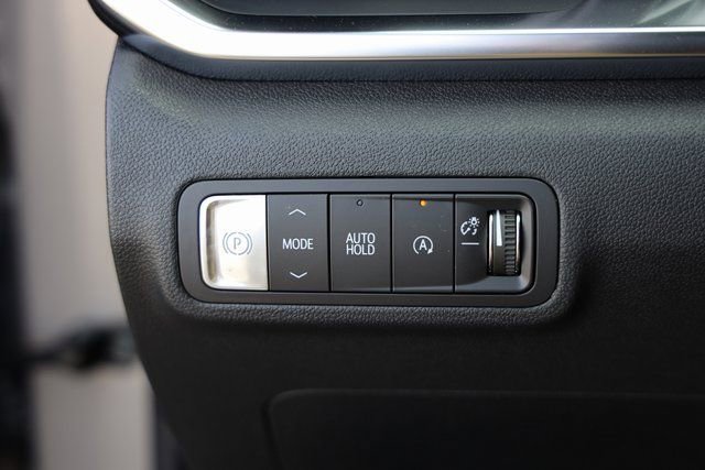 New 2026 GMC Terrain Elevation w/ Elevation Premium Package image 24