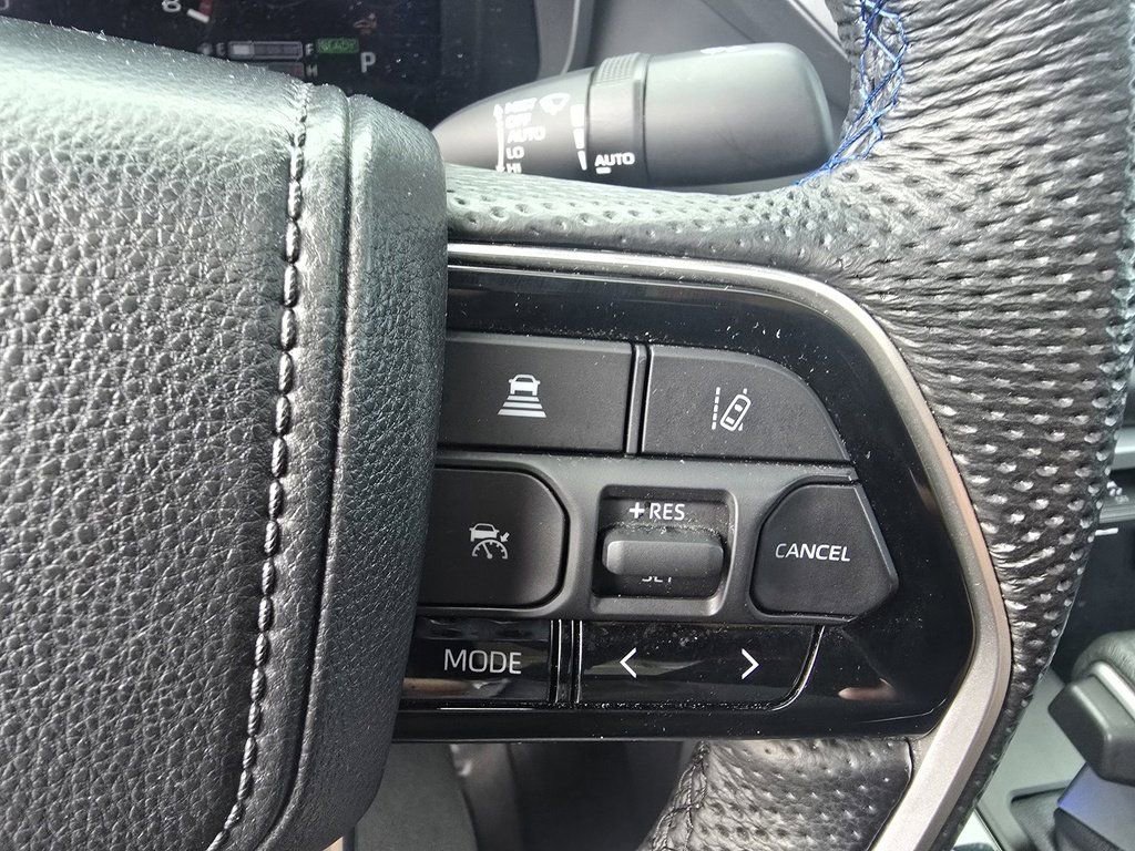 Used 2024 Toyota Tundra Platinum image 25