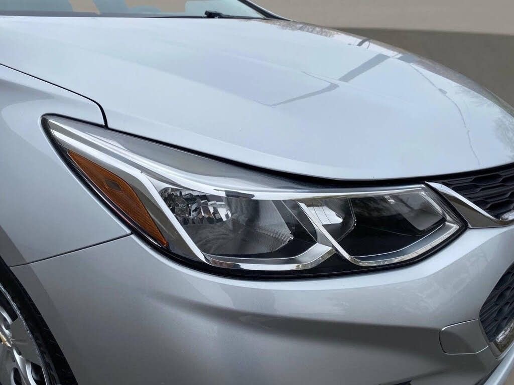 Used 2016 Chevrolet Cruze LS image 10