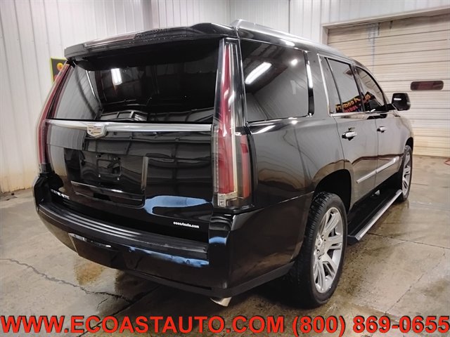 Used 2015 Cadillac Escalade Premium image 3