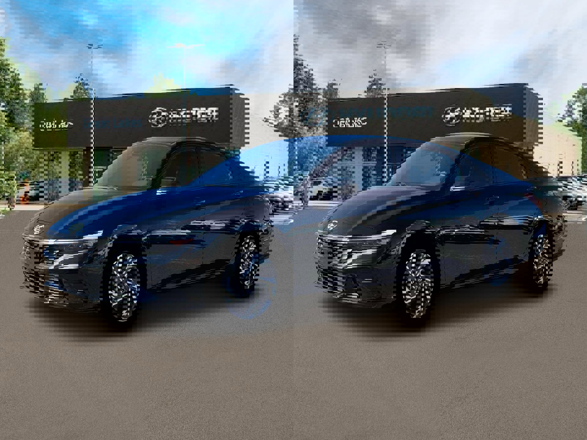 New 2025 Hyundai Elantra SEL image 2