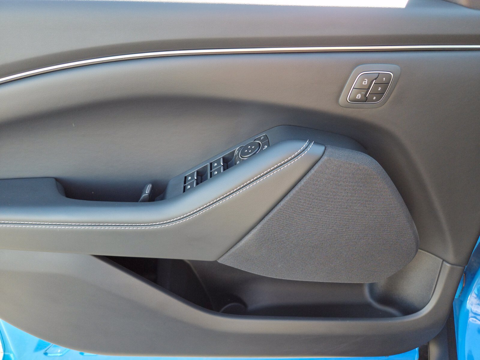 Certified 2024 Ford Mustang Mach-E Select w/ Comfort Package Lite RWD image 16