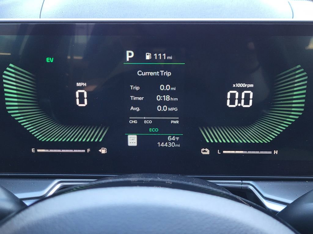 Used 2025 Kia Sorento EX w/ EX Panoramic Sunroof Package image 6