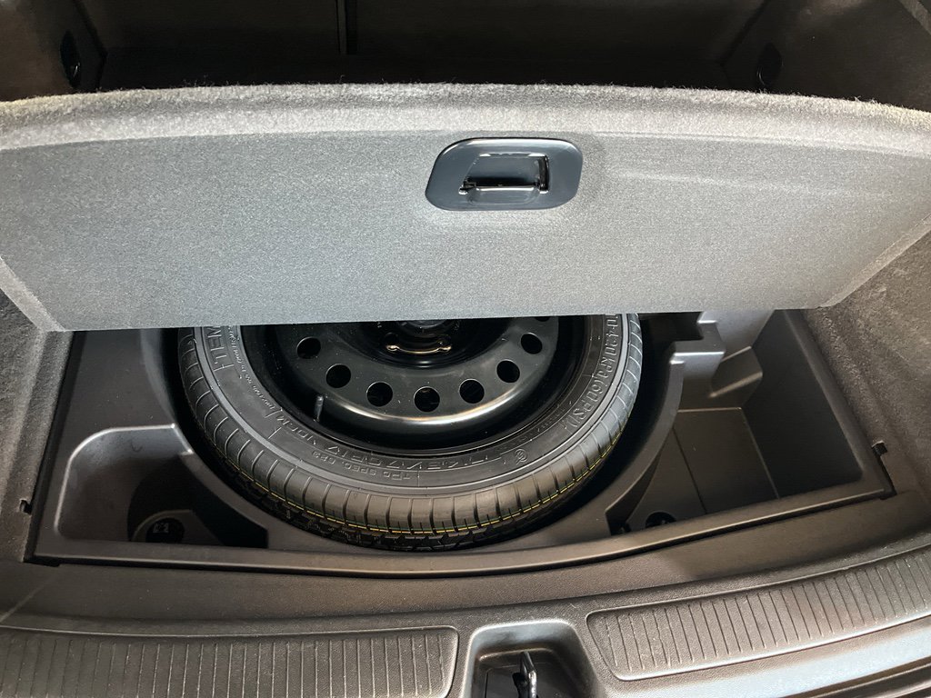 Used 2025 Buick Envision Sport Touring image 9