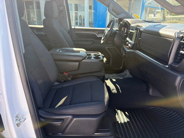 Used 2025 Chevrolet Silverado 1500 LT image 16