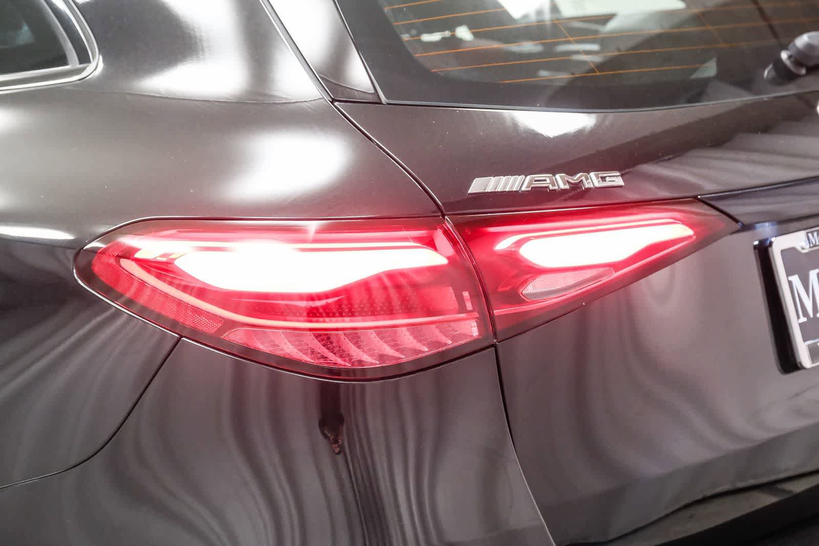 Used 2024 Mercedes-Benz GLC 43 AMG 4MATIC image 7