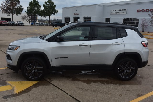 New 2026 Jeep Compass Limited AWD/4WD image 9