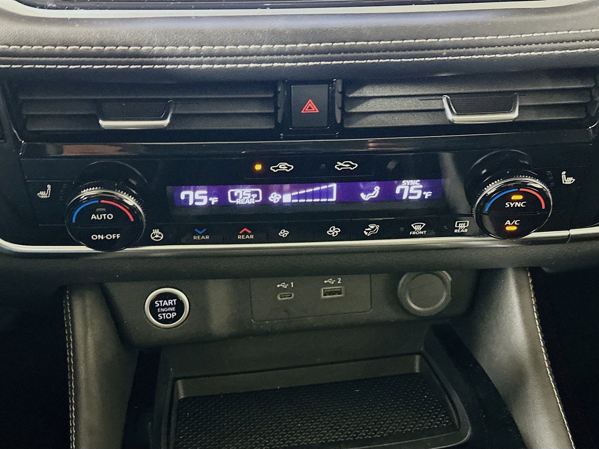 Used 2023 Nissan Rogue SL w/ SL Premium Package image 24