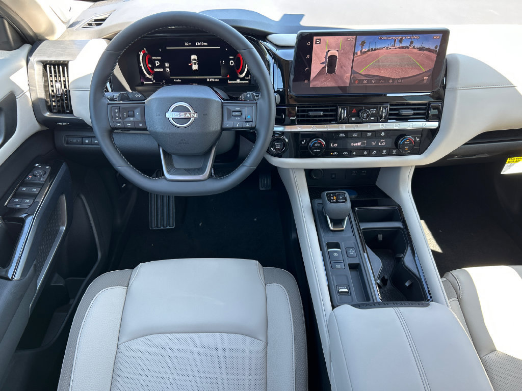 New 2026 Nissan Pathfinder SL w/ SL Premium Package FWD image 28