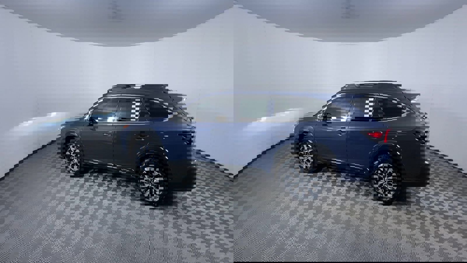 Used 2023 Subaru Outback Limited image 6