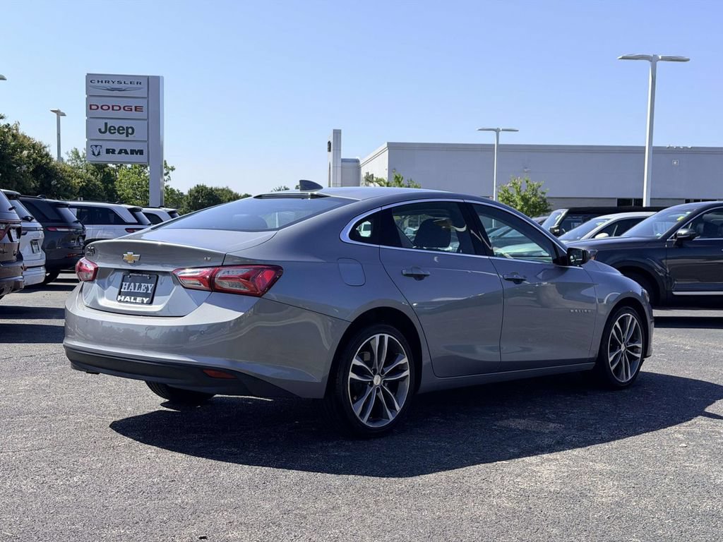 Used 2024 Chevrolet Malibu LT FWD image 2