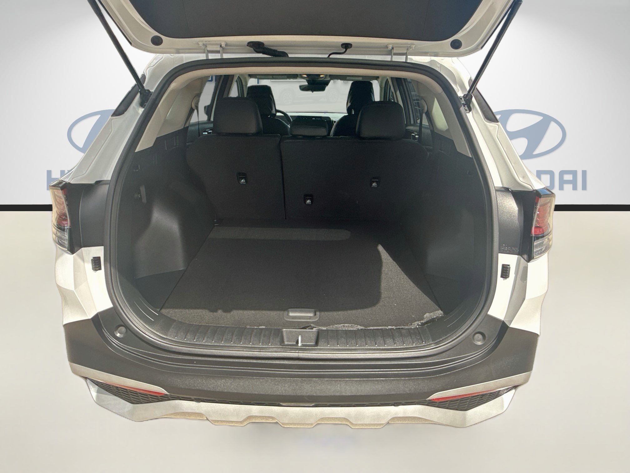 Used 2024 Kia Sportage EX FWD image 23