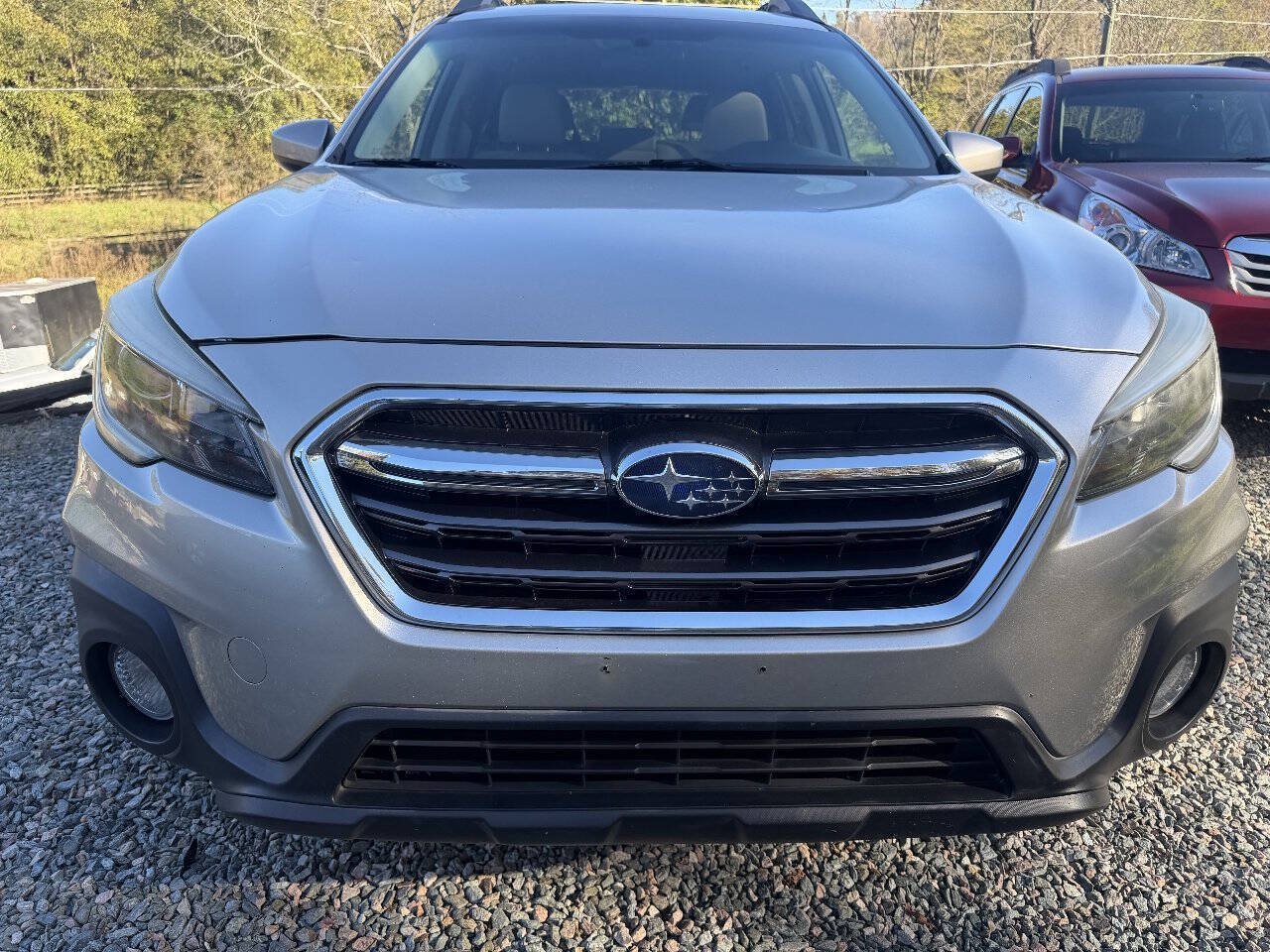 Used 2018 Subaru Outback 2.5i Premium AWD/4WD image 2