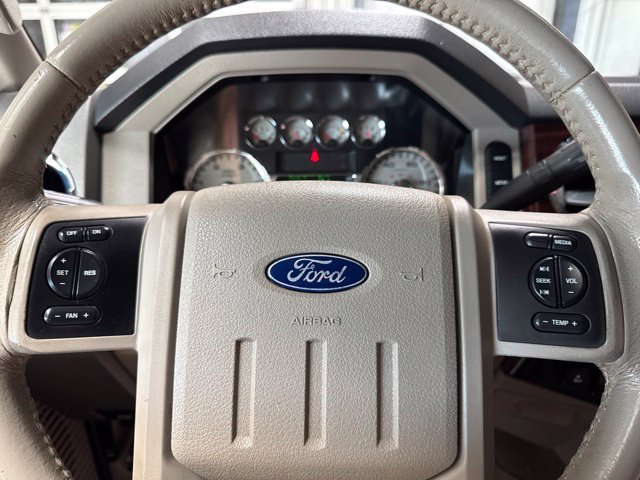 Used 2008 Ford F350 4x4 Crew Cab DRW Super Duty image 11