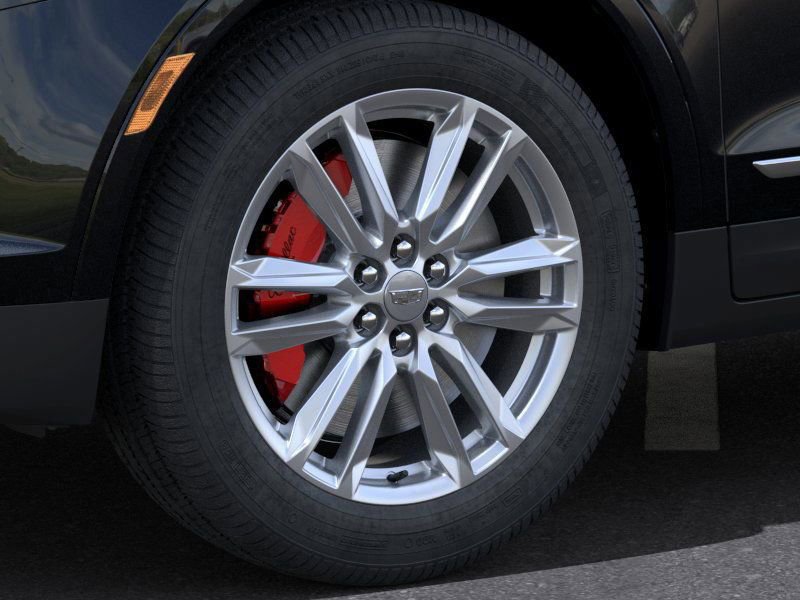 New 2025 Cadillac XT5 Sportv w/ LPO, Floor Liner Package image 9