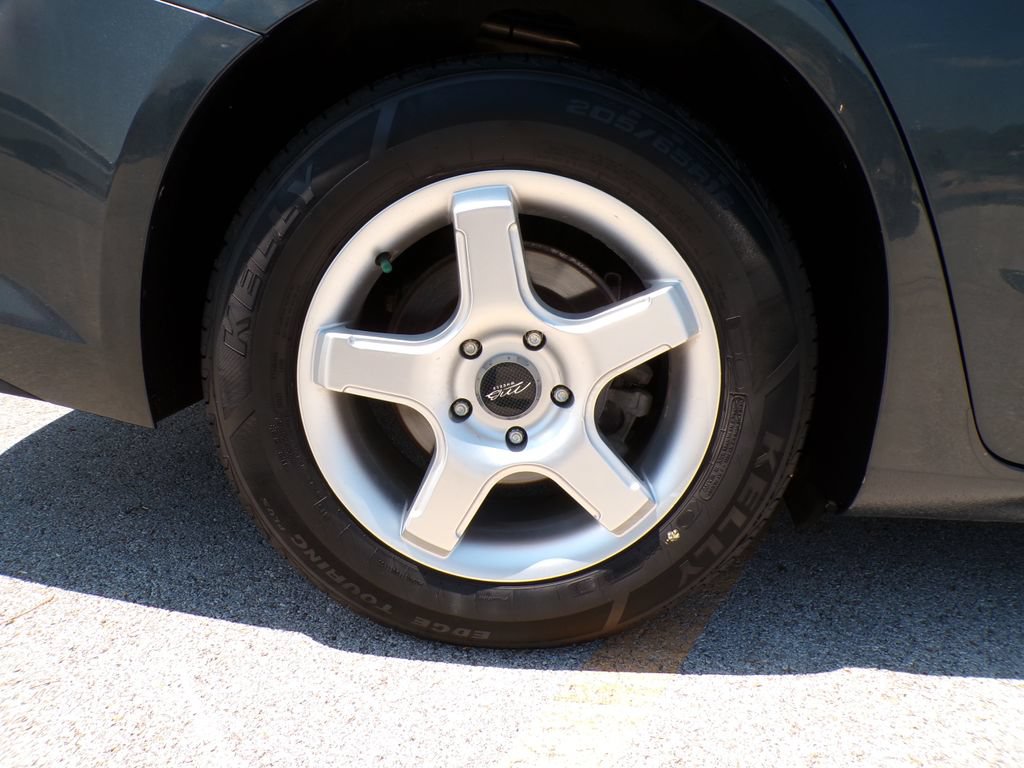Used 2018 Chevrolet Malibu LS FWD image 20